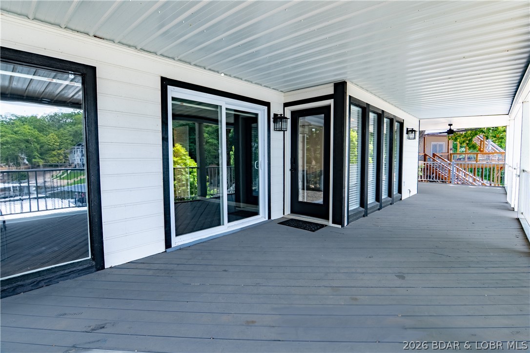 Imperial Point - Residential