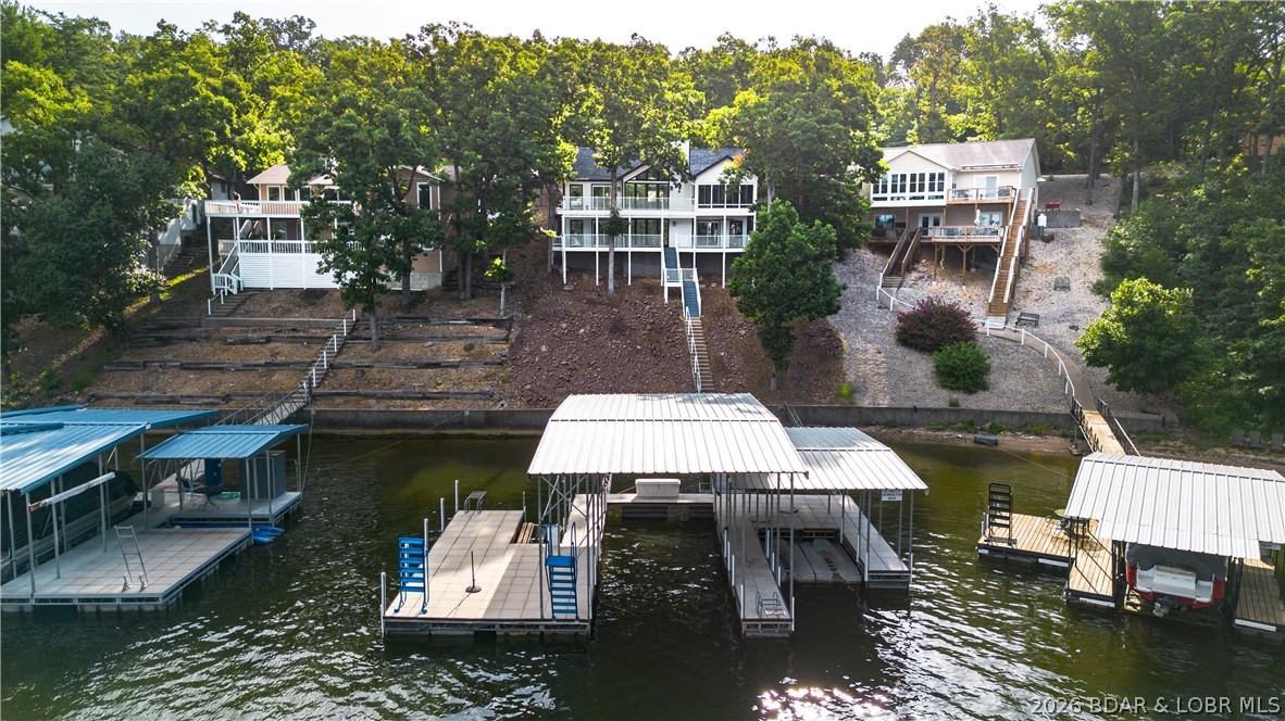 Imperial Point - Residential