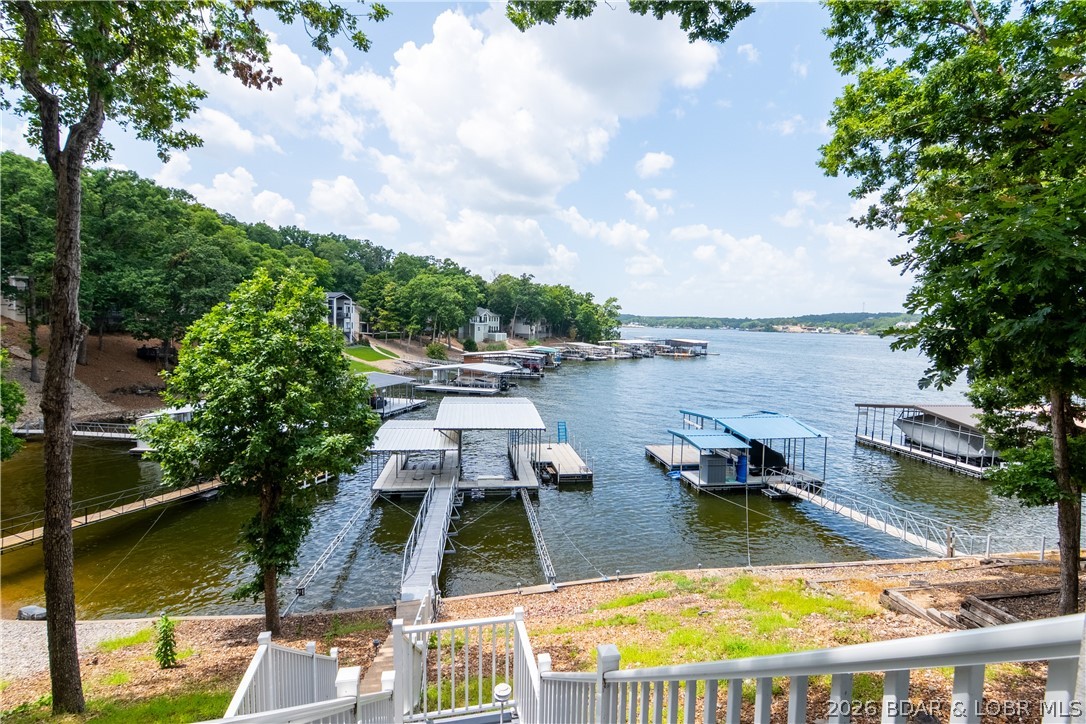 Imperial Point - Residential