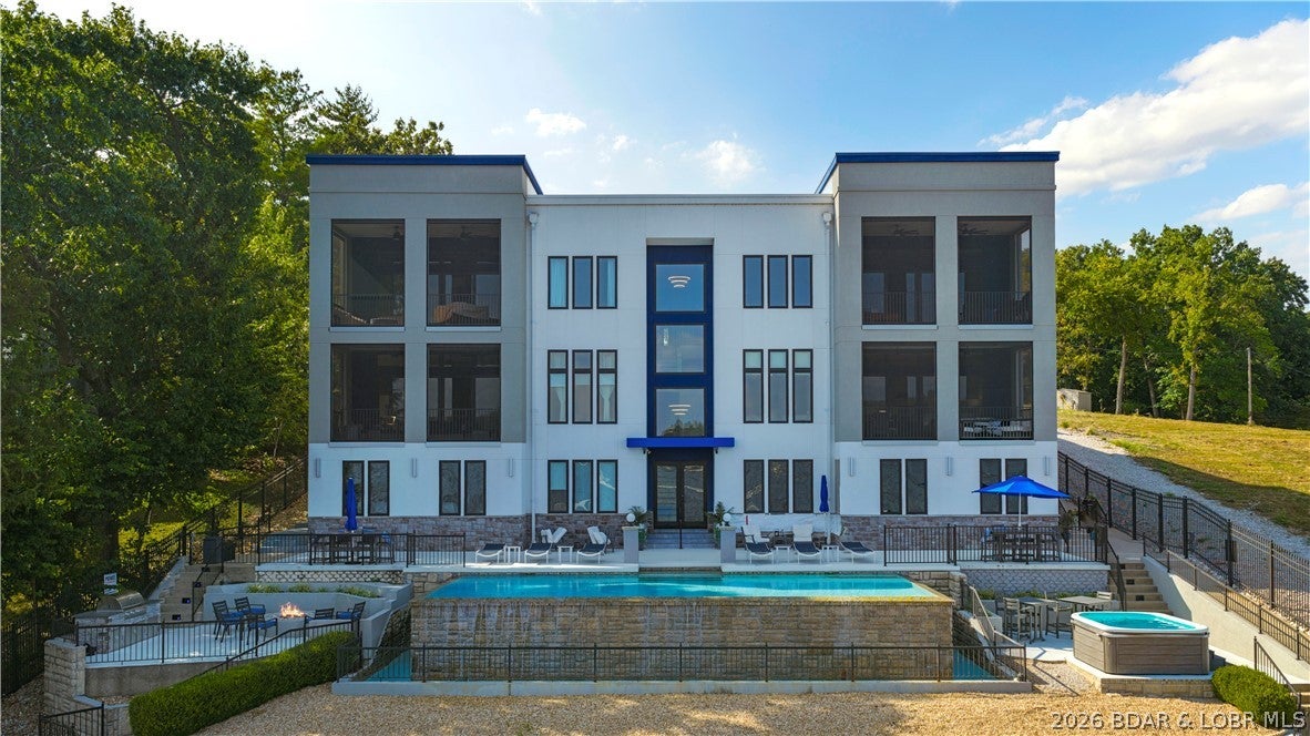 The Shores of Shawnee Bend - Residential