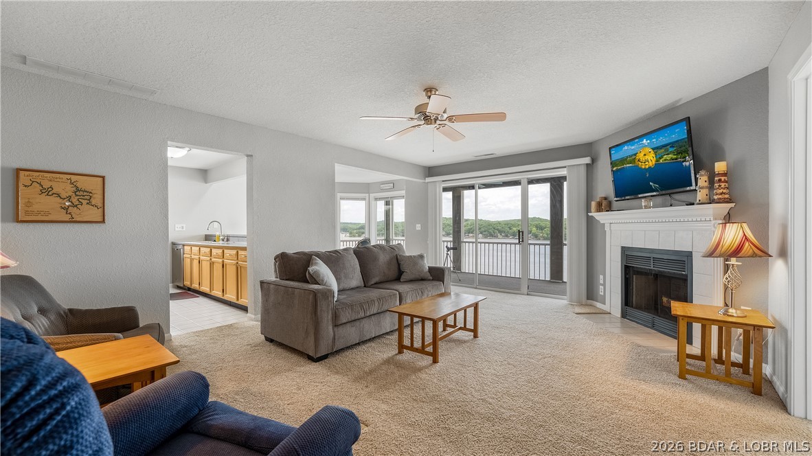 Windsor Bay Condominium - Residential