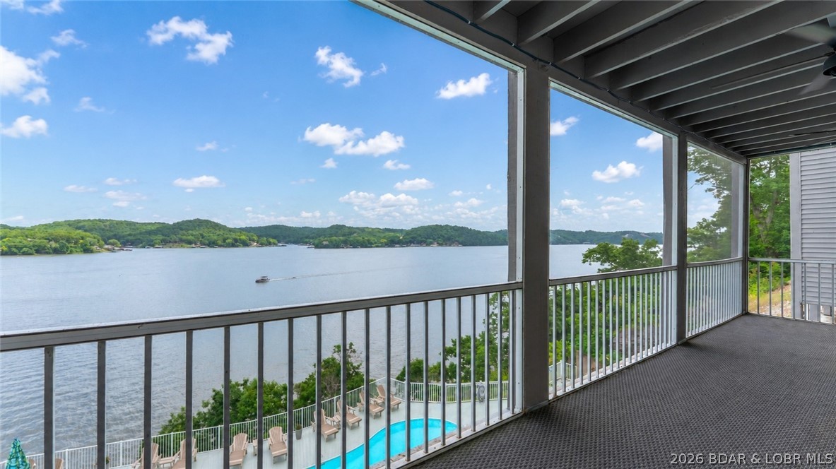 Windsor Bay Condominium - Residential