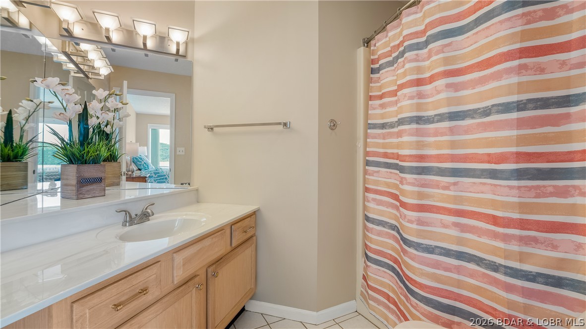 Windsor Bay Condominium - Residential
