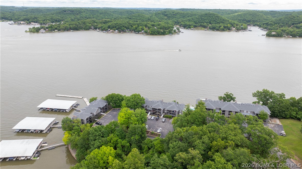 Windsor Bay Condominium - Residential