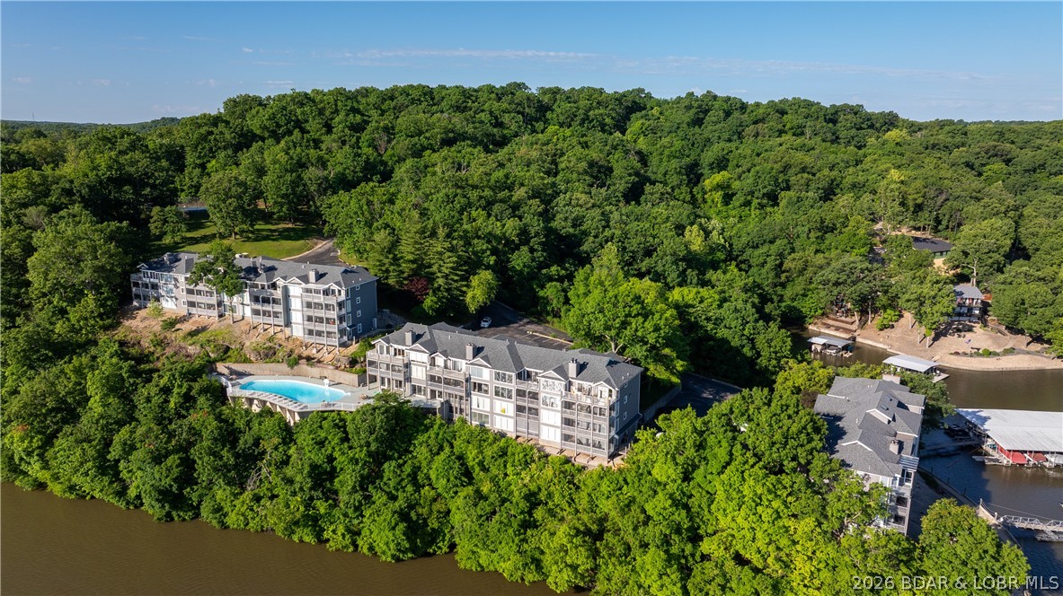 Windsor Bay Condominium - Residential