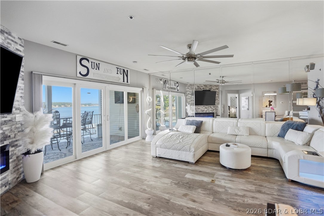 CapeRoyale At Ski Harbor Condo - Residential