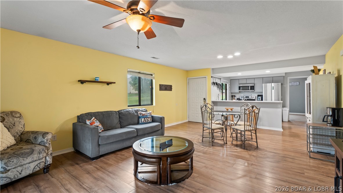 Four Seasons Racqt-Cntry Club - Residential