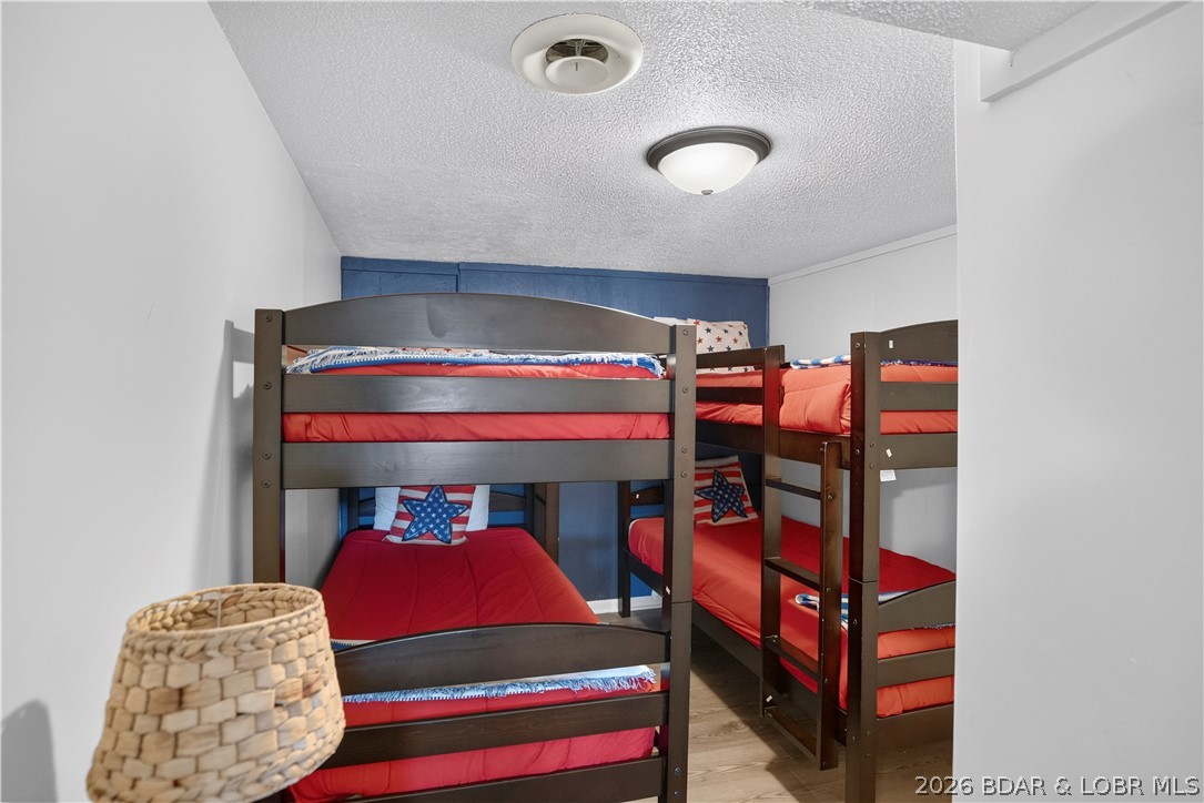 El Tampa Acres - Residential