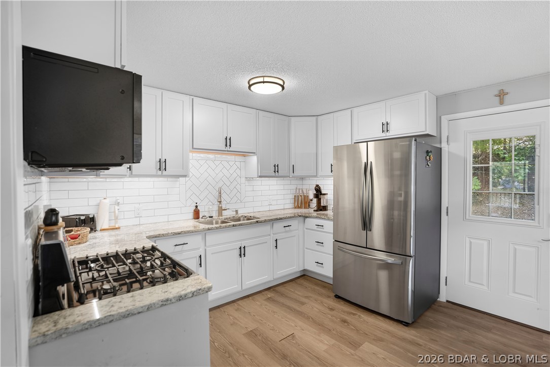 El Tampa Acres - Residential