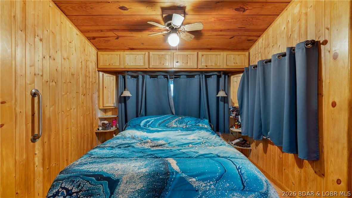 Wilderness Way - Residential