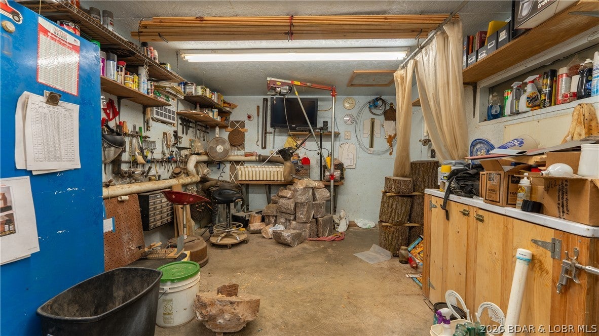 Wilderness Way - Residential