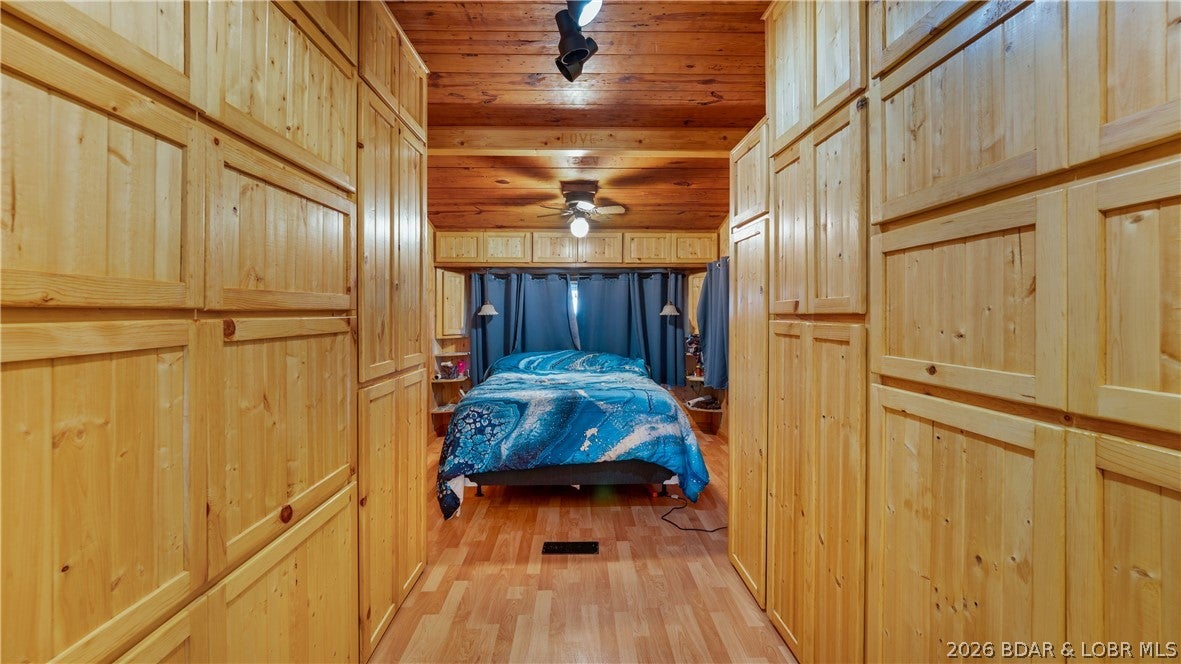 Wilderness Way - Residential