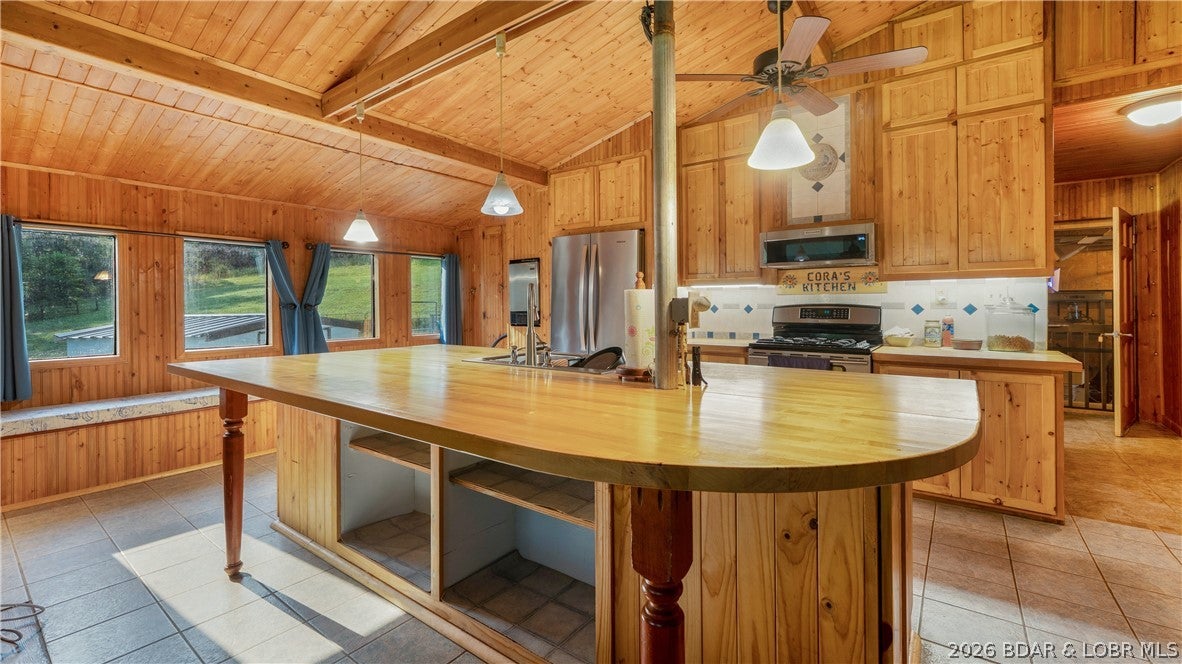 Wilderness Way - Residential