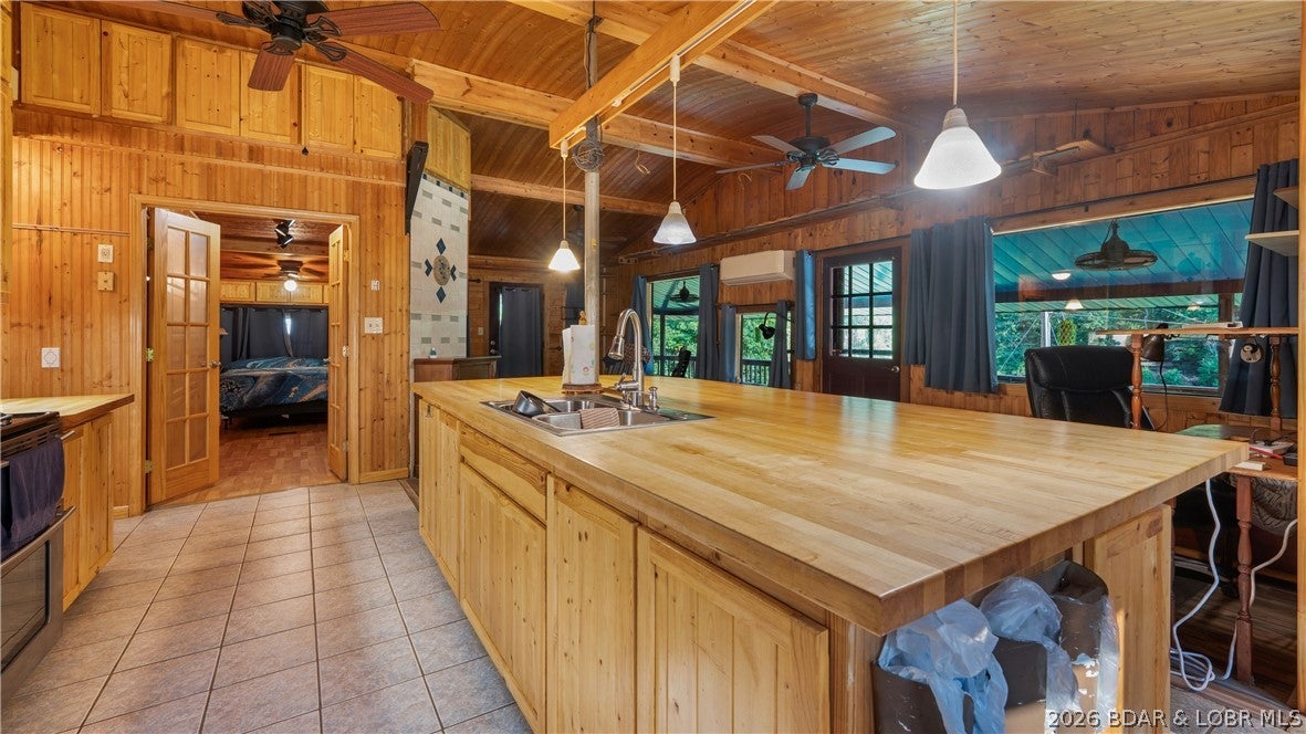Wilderness Way - Residential