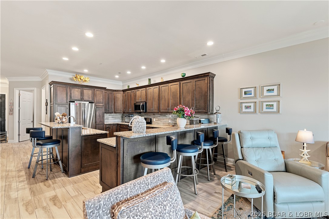 The Hamptons Condominium - Residential