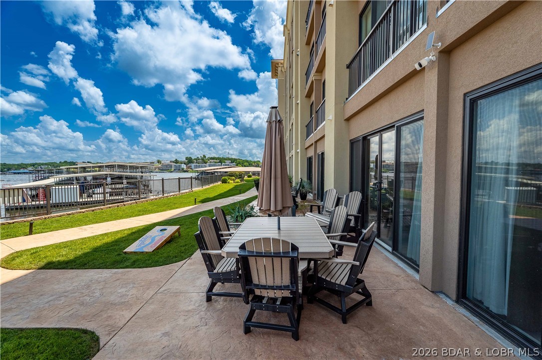The Hamptons Condominium - Residential