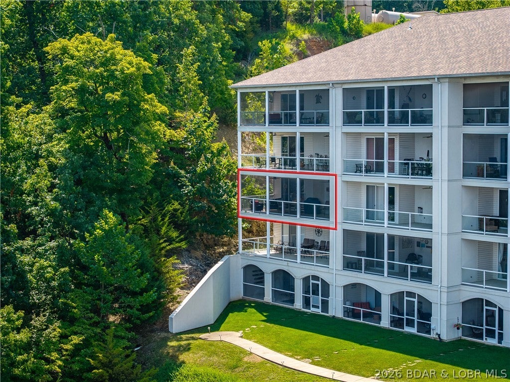 Trinity Pointe Condominiums - Residential