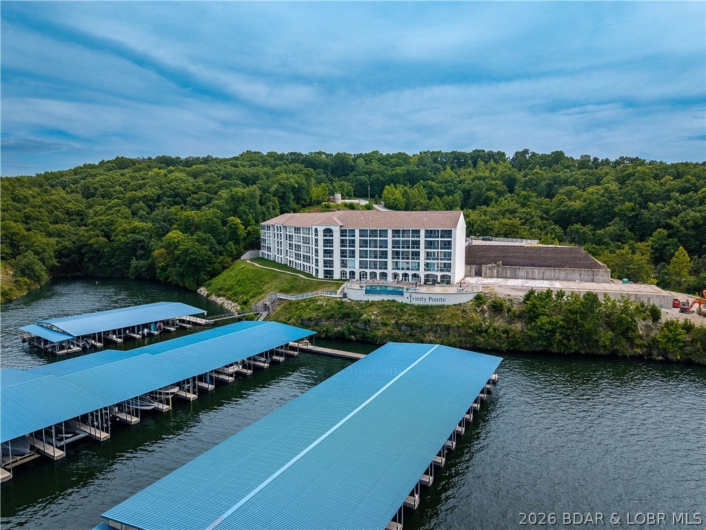 Trinity Pointe Condominiums - Residential