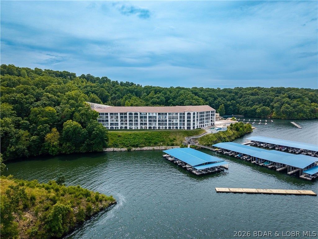Trinity Pointe Condominiums - Residential