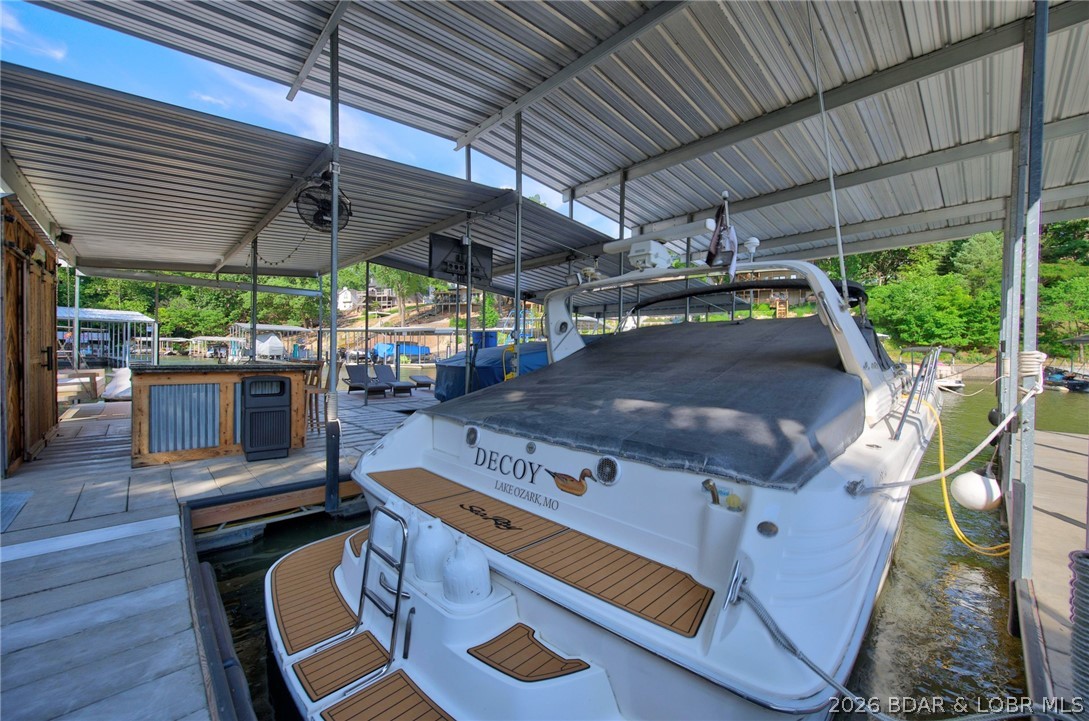 Arrowhead Beach Club - Residential