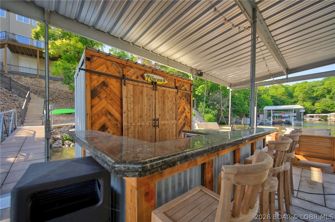 Arrowhead Beach Club - Residential