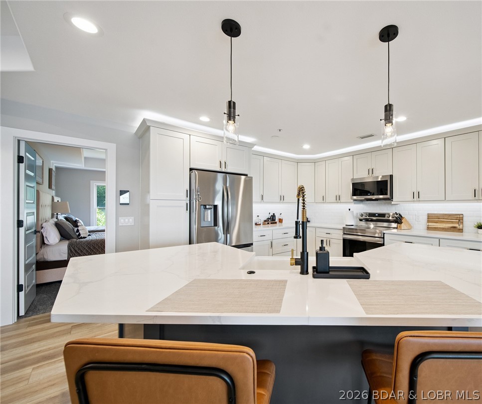 Emerald Bay Condominium - Residential