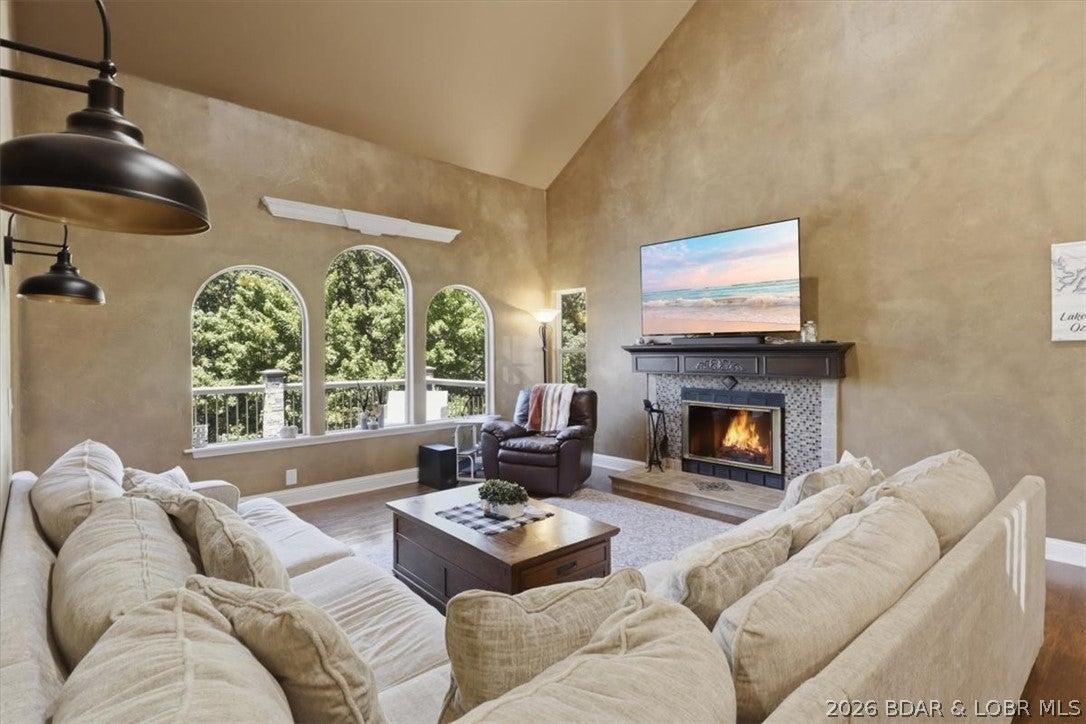 Arrowhead Beach Club - Residential