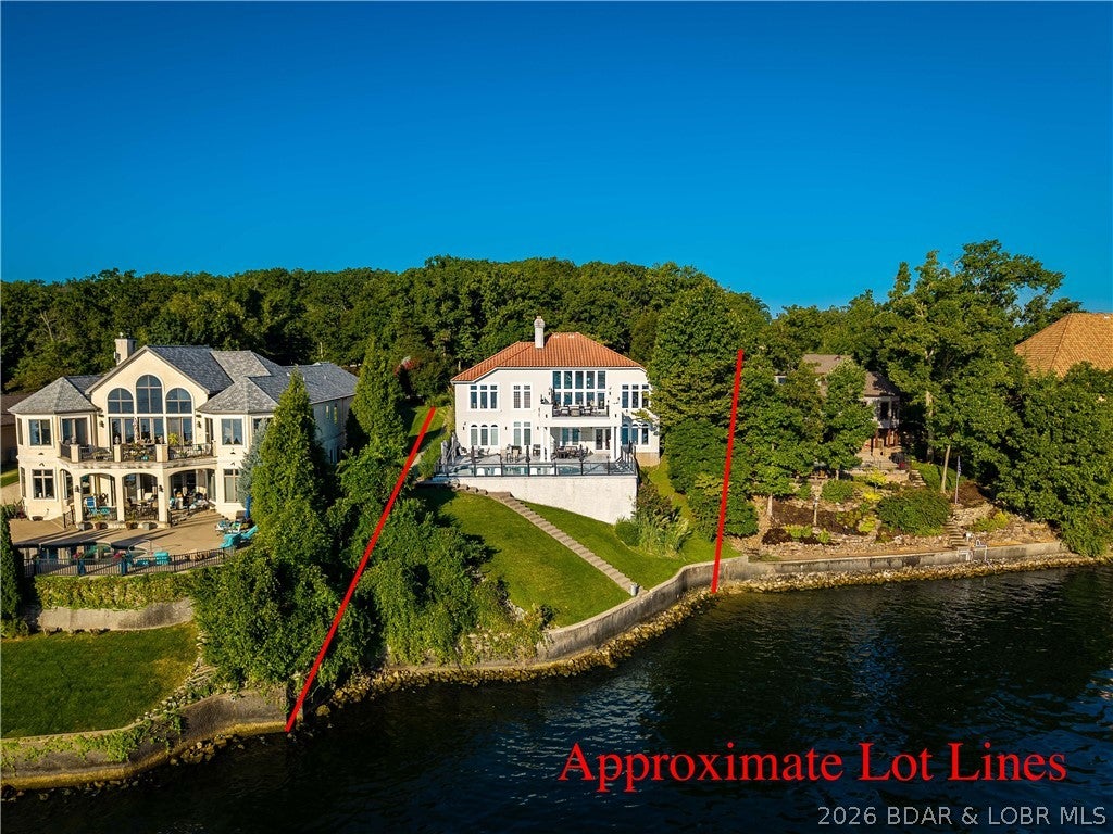 La Riva Est - Residential