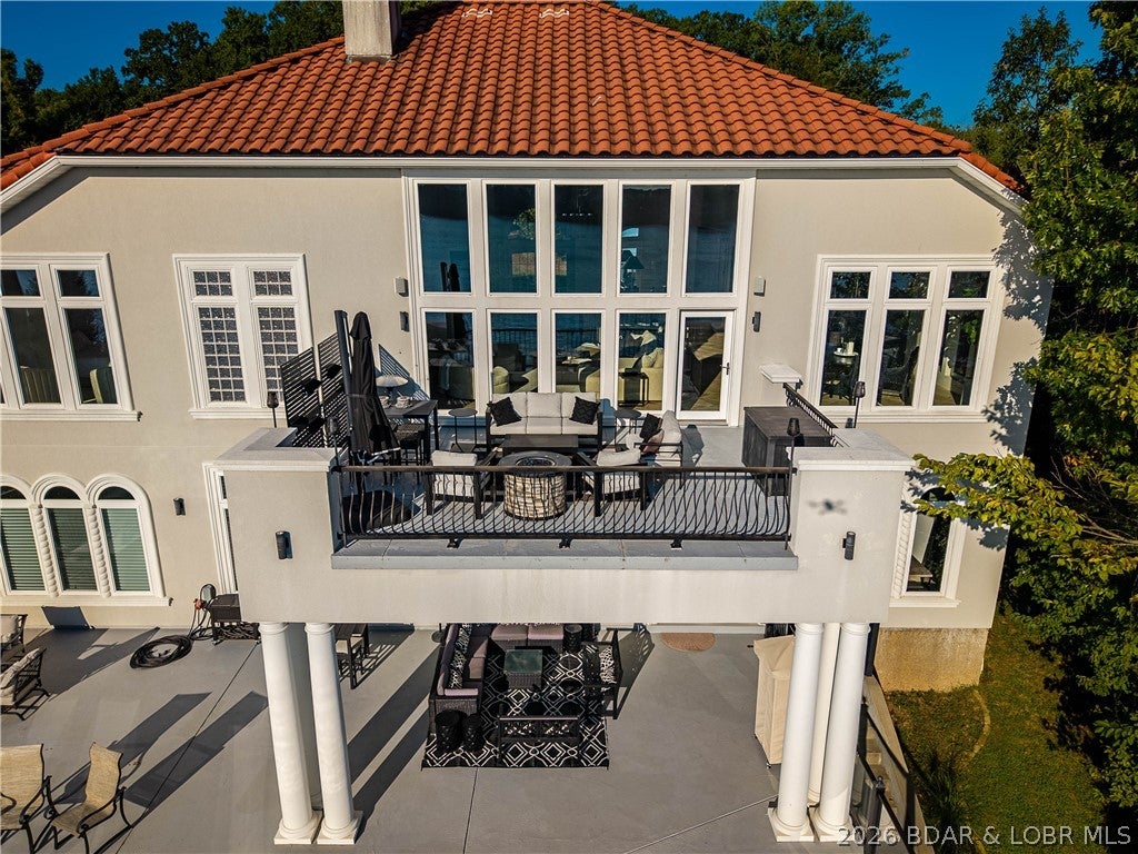 La Riva Est - Residential