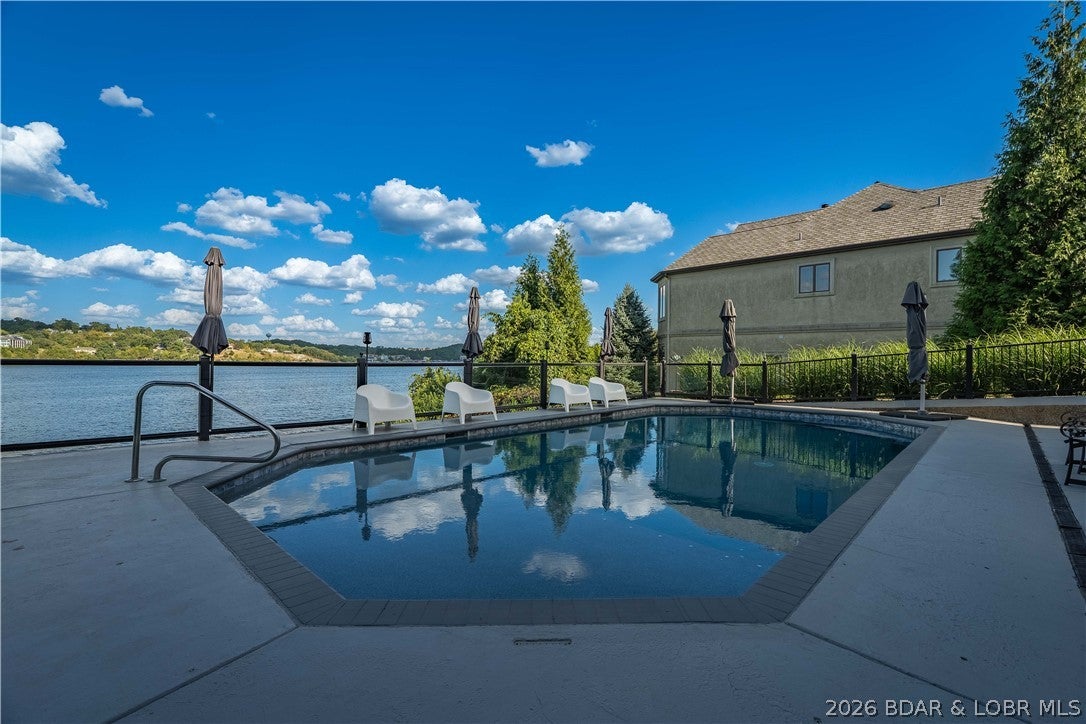 La Riva Est - Residential