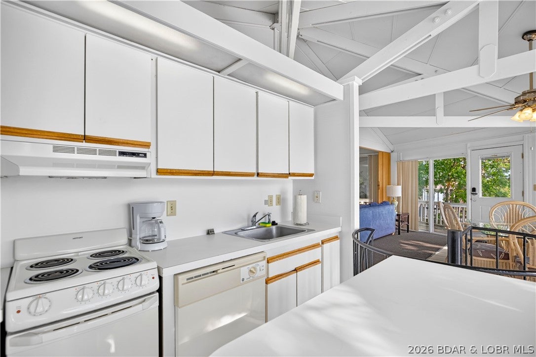 Treetop Village - Residential