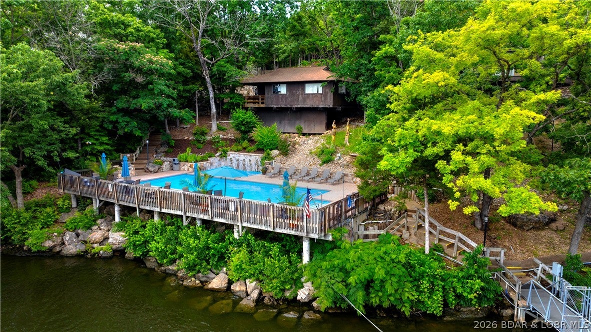 Treetop Village - Residential