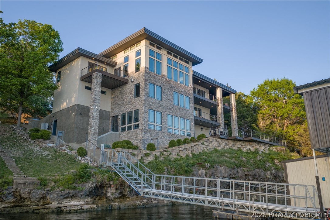 Butlers Point - Residential