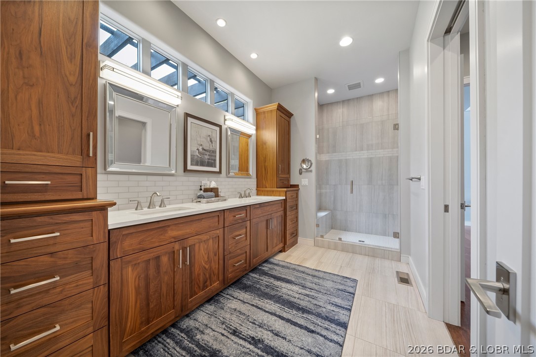 Butlers Point - Residential