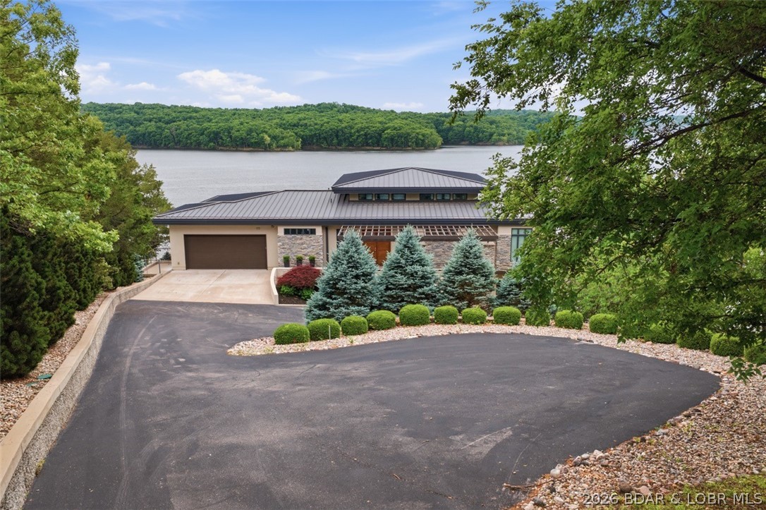 Butlers Point - Residential