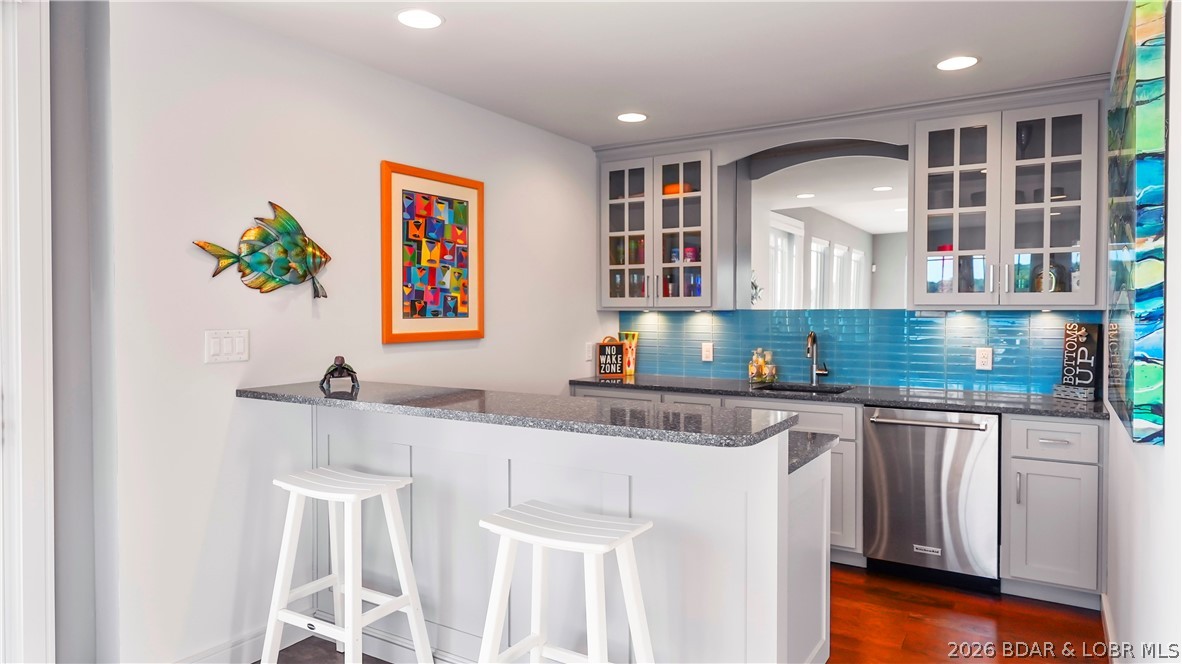 Butlers Point - Residential