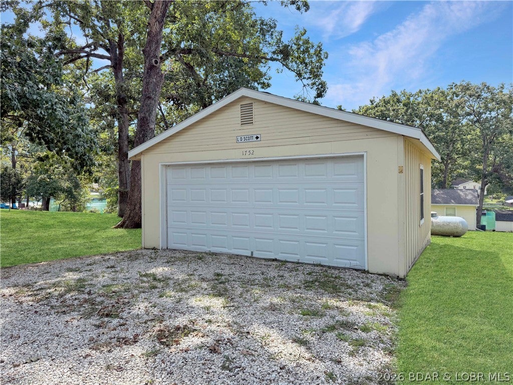 Lazy Acres - Residential