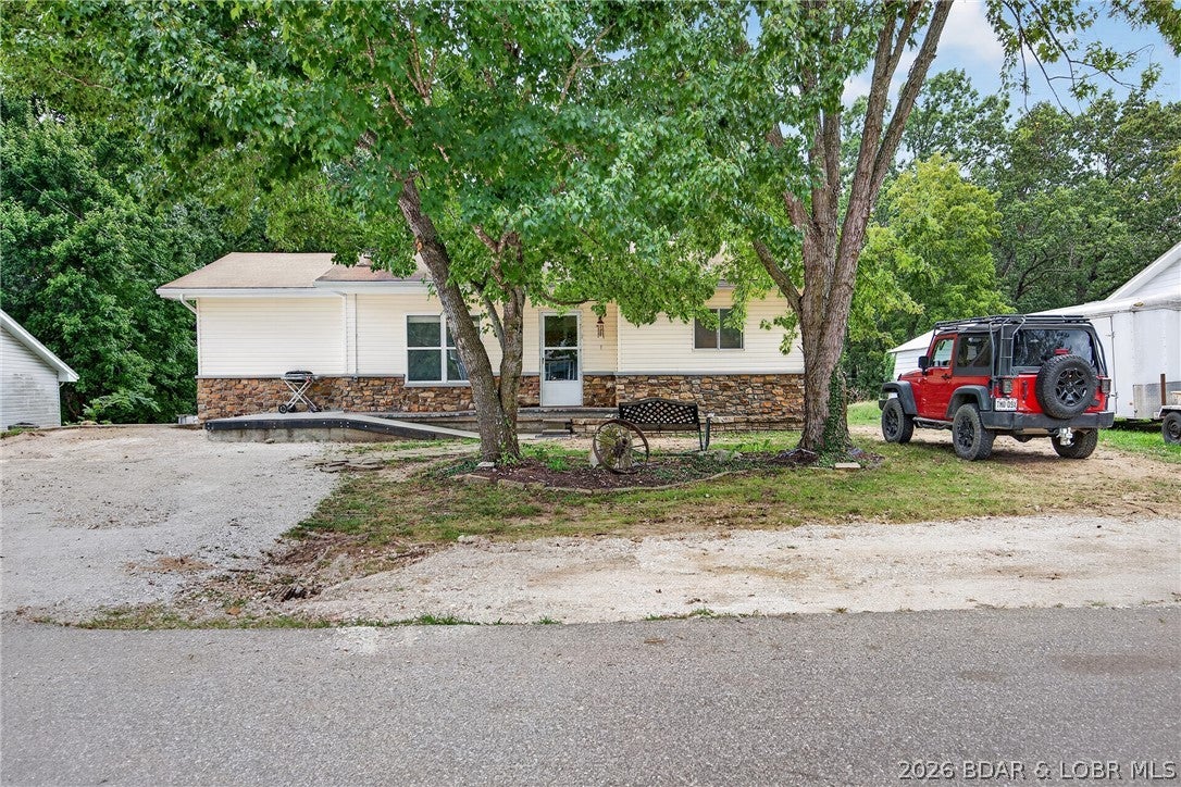 Moore-View - Residential