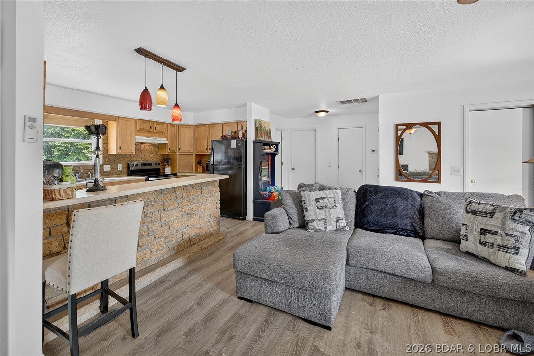 Moore-View - Residential