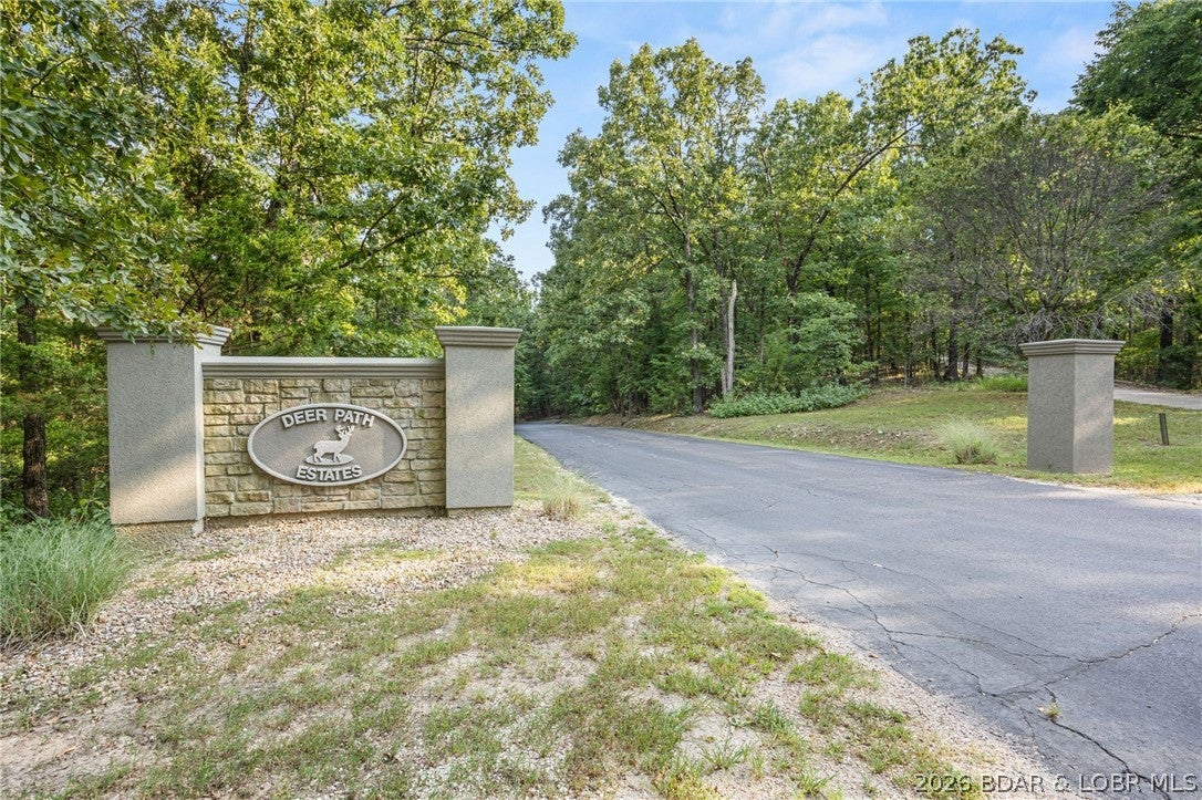 Deer Path - Residential