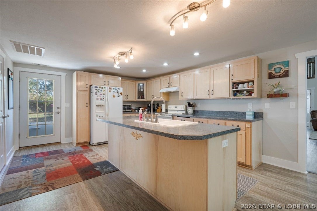 Godfrey Heights - Residential