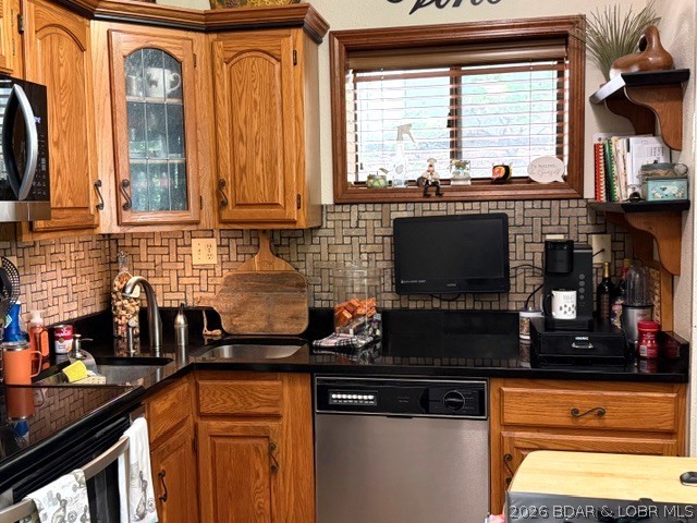 El Tampa Acres - Residential