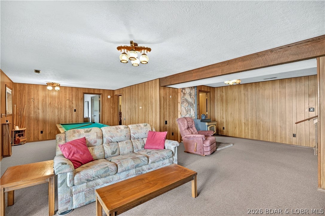 Isle of Harts - Residential