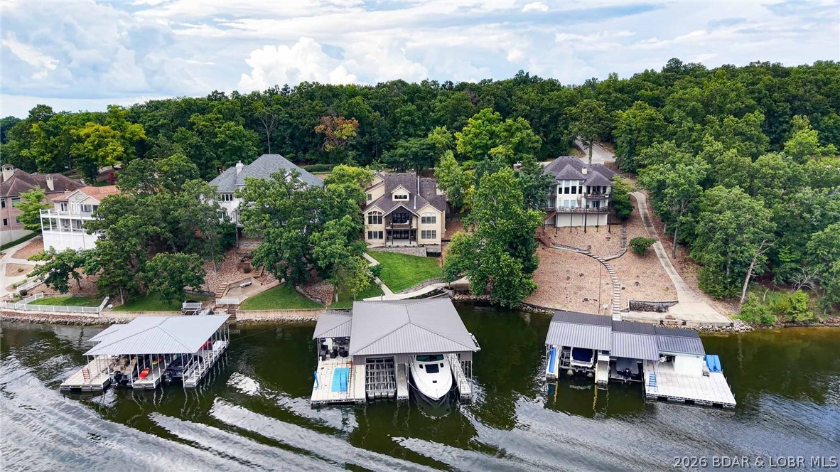 Grand Point - Residential