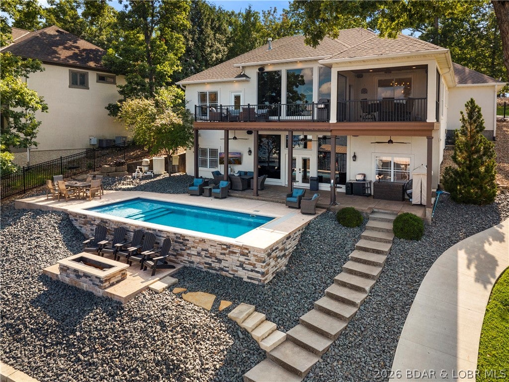La Riva Est - Residential