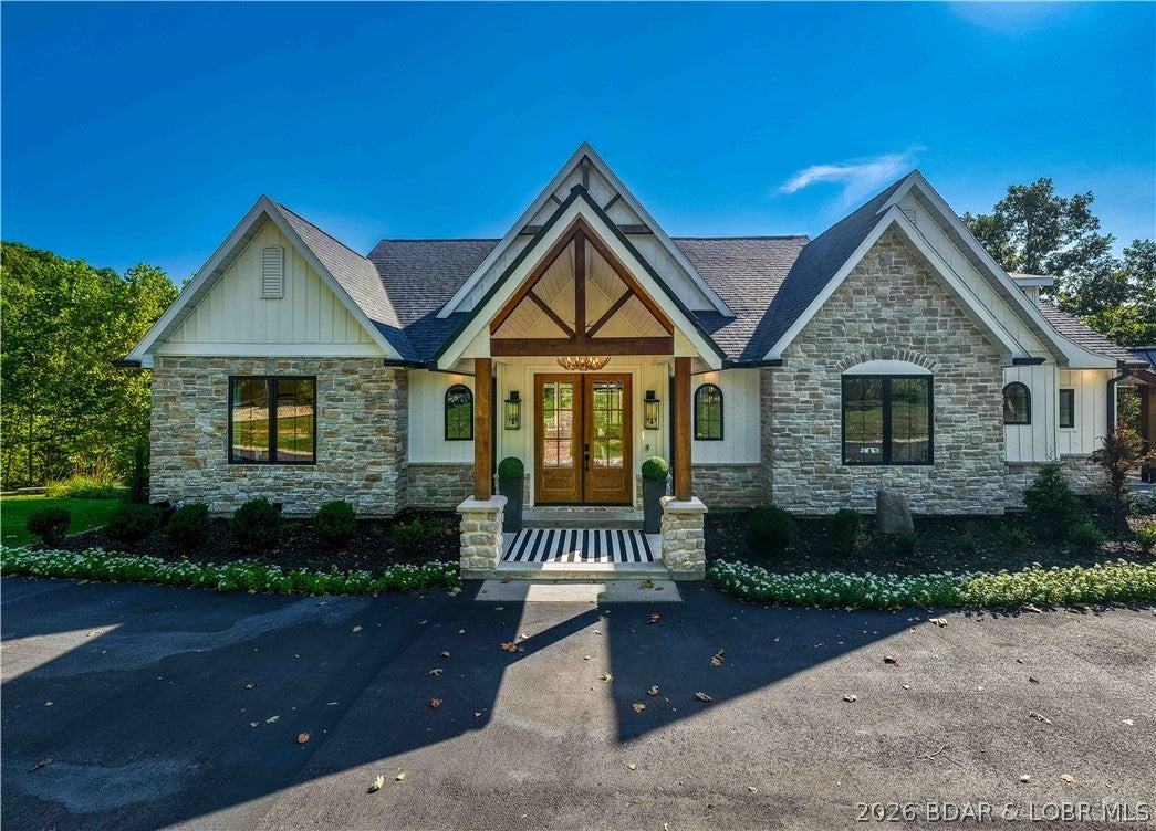 Horseshoe Bend # 8 - Residential
