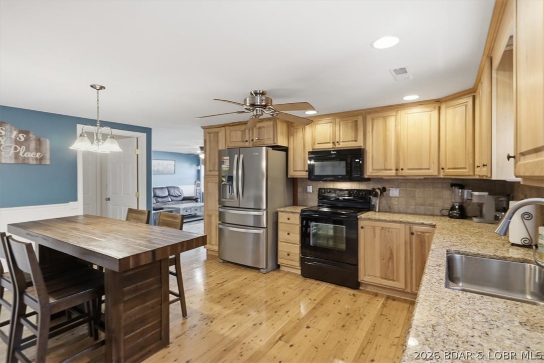 Butlers Point - Residential