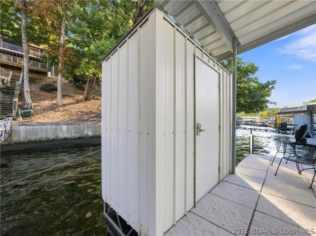 Amys Point - Residential