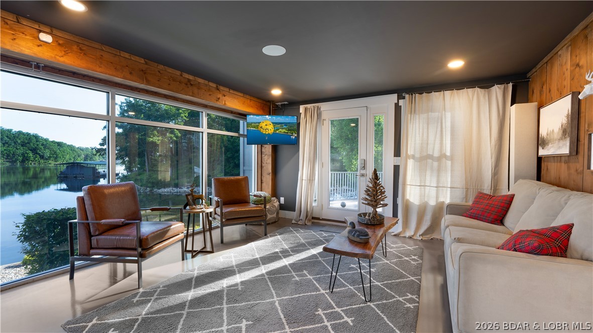 Cross Creek - Residential