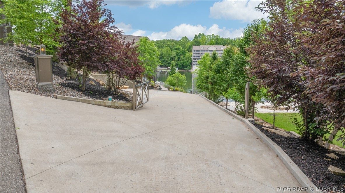 Cross Creek - Residential